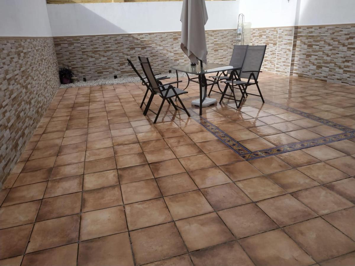 Appartamento Nervión Piso Con Patio